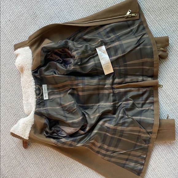 Burberry Wool Winter Jacket - Picture 6 of 6